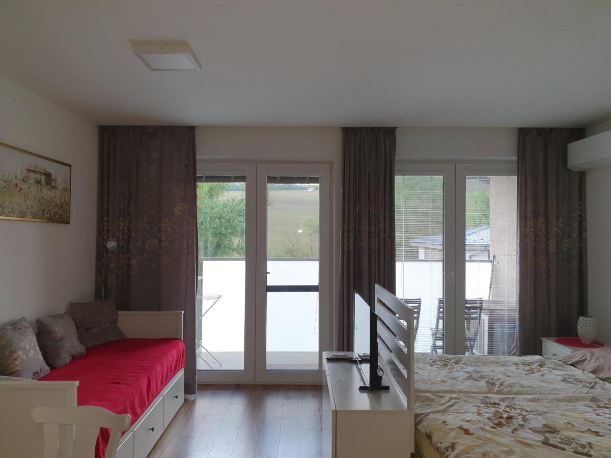 Diamond Apartman Eliska Podhájska Exteriör bild